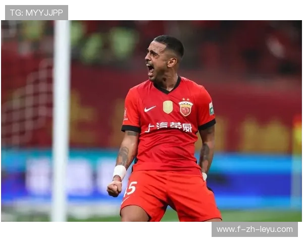 上海海港莱昂纳多中路策动进攻：城市脉动中的完美协奏