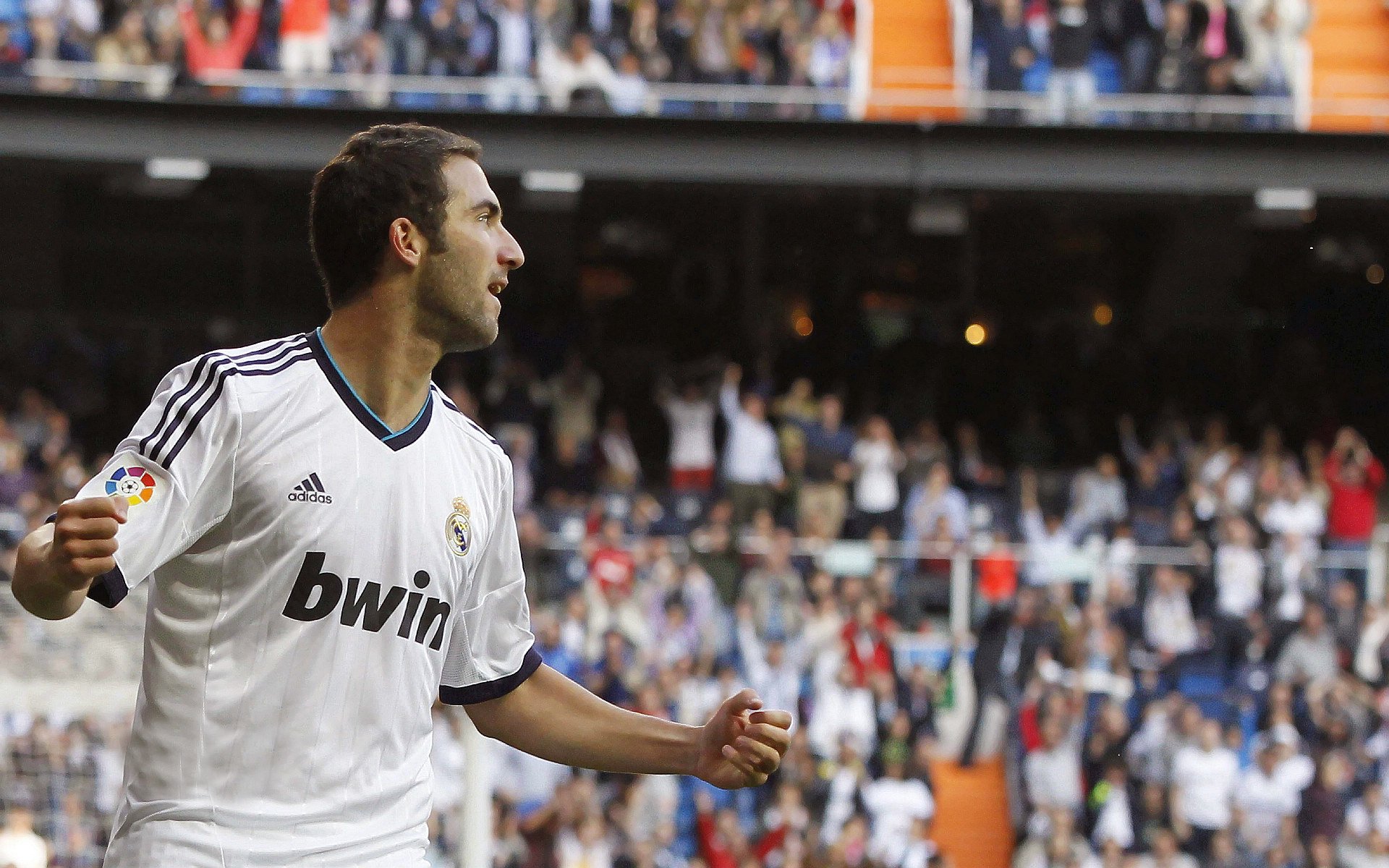 leyu乐鱼-日本队在亚洲杯中表现优异，志在夺冠