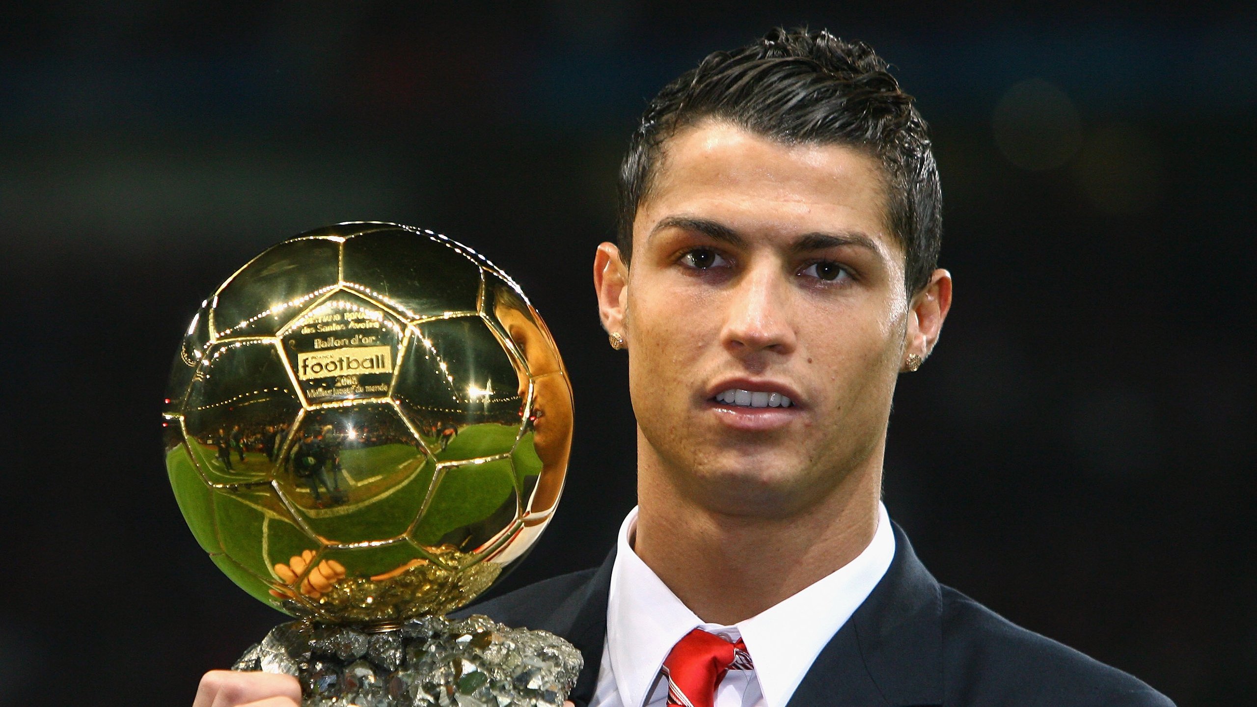 帕切科看好努涅斯加盟穆帅阵营，助力重塑辉煌，努涅斯vs舍甫琴科